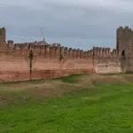 Montagnana dentro quasi due chilometri di mura: come torri e porte trasformano una passeggiata in una lettura della città