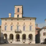Sabbioneta: perché una piccola città lombarda sembra costruita come un progetto rinascimentale