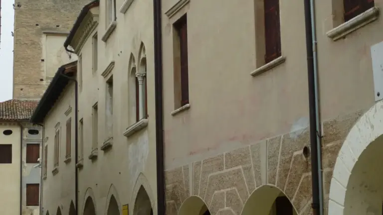 Portobuffolè in un pomeriggio: Torre Civica, Casa Gaia da Camino e Livenza raccontano un borgo veneto di confine